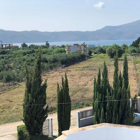 Apartment Albano *